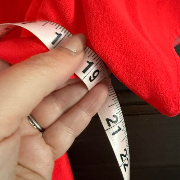 TRINA TURK | Hot Coral Split Neck Drop Hem Short Sleeve Top Neon | Size Small - Picture 5 of 8